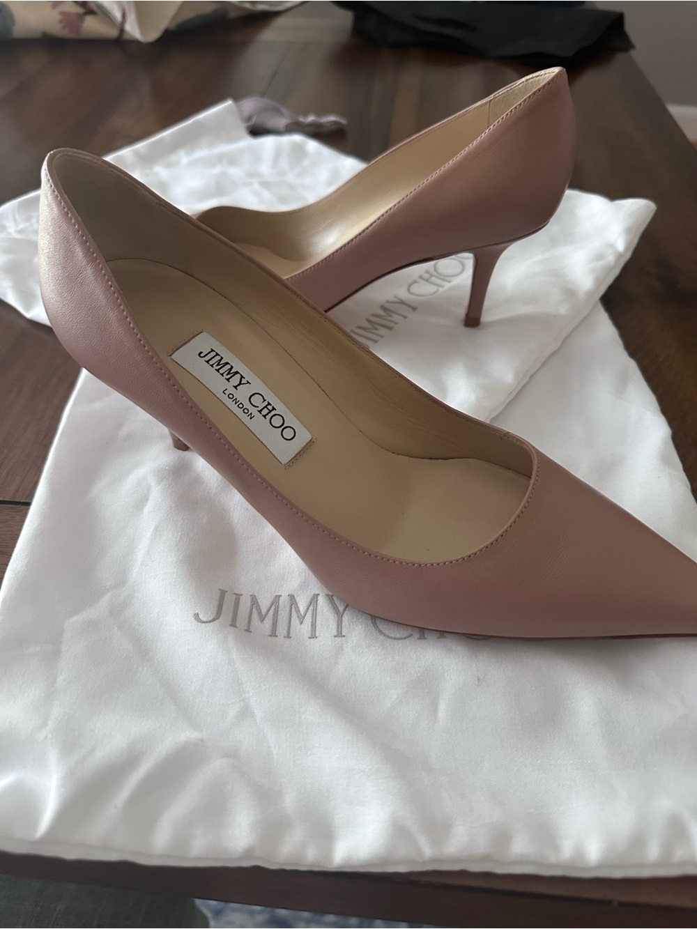 Jimmy Choo Women's Romy beige blush Leather Pumps size 7 M  with bag